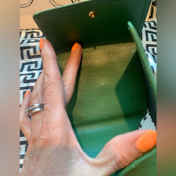 Louis Vuitton Green Wallet - Picture 8 of 12